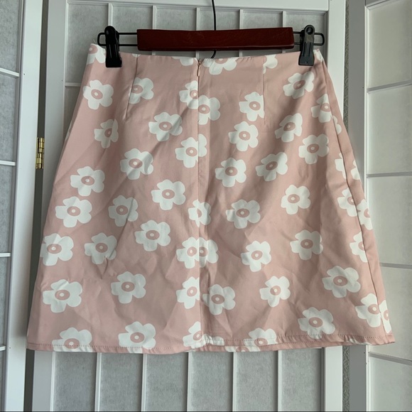 shein pink floral mini skirt - Picture 7 of 11